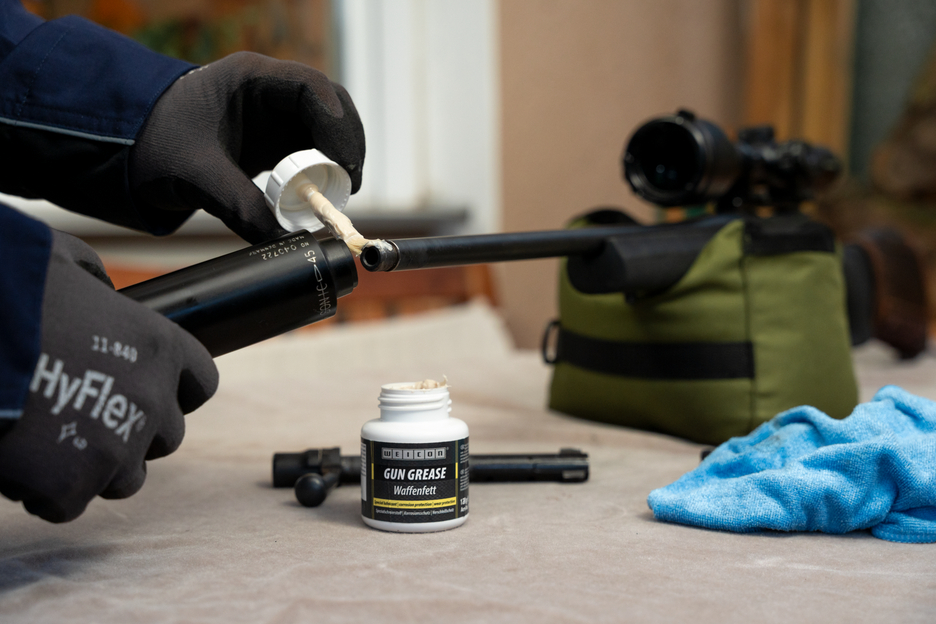 WEICON Gun Grease | Protección contra la corrosión y el desgaste para todo tipo de armas de fuego