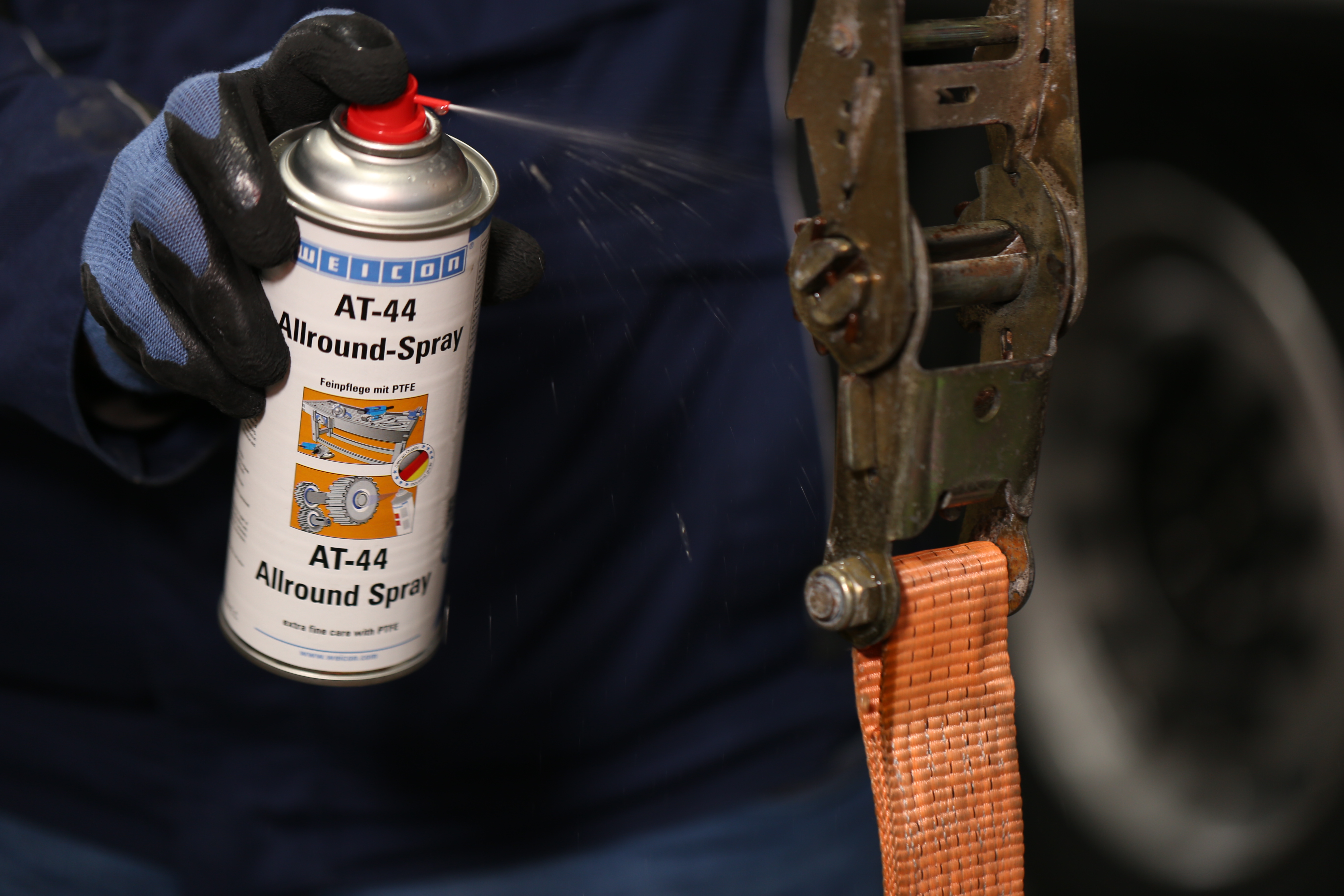 AT-44 Spray Universal | aceite lubricante y multifuncional con PTFE