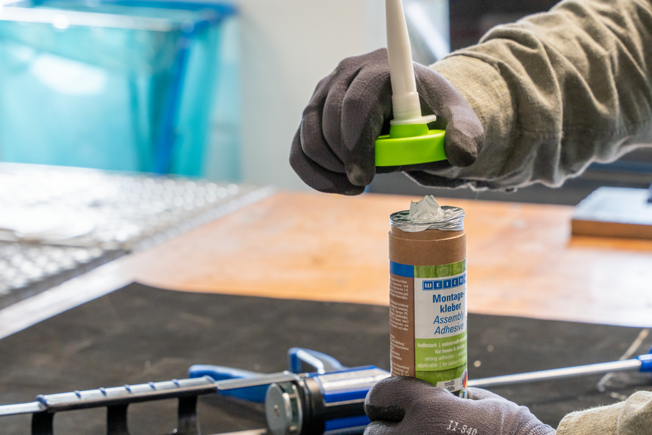 WEICON Green Tube Adhesivo de Montaje | potente adhesivo universal para interiores y exteriores