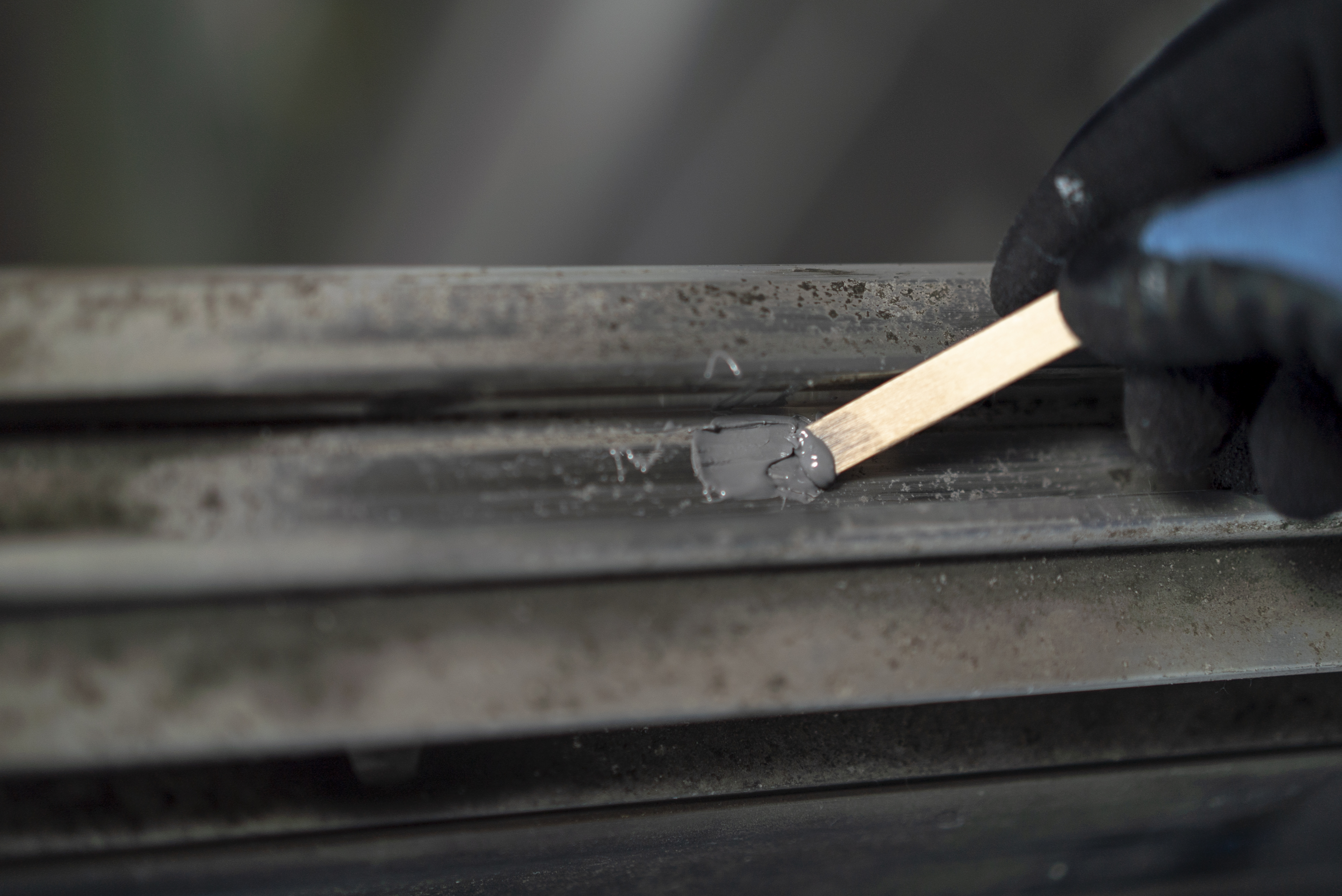 Resina Epoxi Aluminio | Adhesivo de resina epoxi para metal líquido